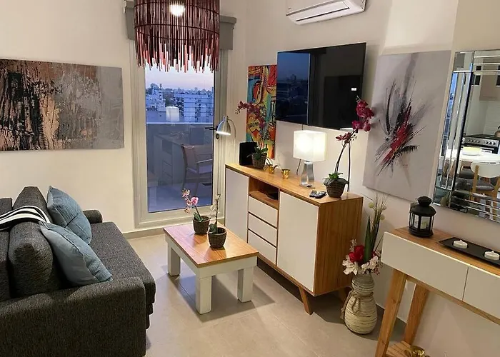Deluxe Apartment